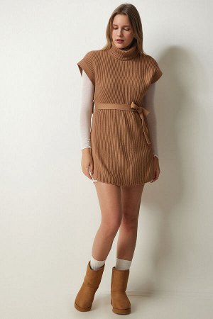 Женская бисквитная водолазка с поясом и трикотажным свитером CI00099
