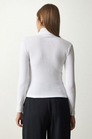 Женская белая вязаная блузка с высоким воротником и вырезами GT00228