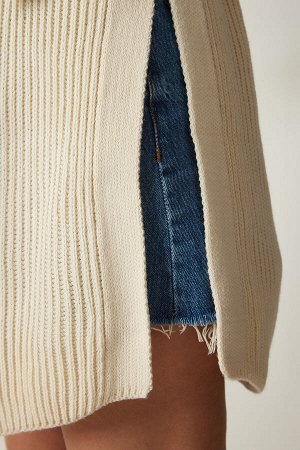 Женская кремовая водолазка с поясом и трикотажным свитером CI00099