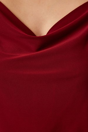 Женская бордово-красная трикотажная блузка песочного цвета с воротником на бретельках RX00036