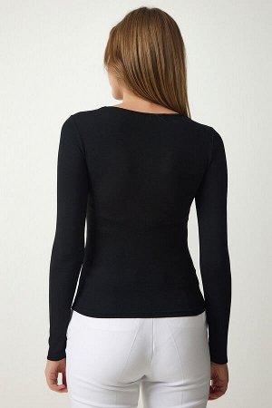 Женская черная вискозная трикотажная блузка с квадратным воротником RX00040