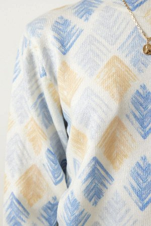 Женский желто-синий свитер из мягкого текстурированного трикотажа с рисунком LU00022