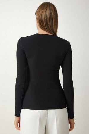 Женская черная трикотажная блузка в рубчик с вырезами SF00005