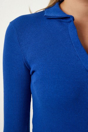 Женская темно-синяя вязаная блузка с воротником-поло GT00111