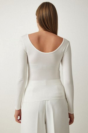 Женская белая вискозная трикотажная блузка с широким U-образным вырезом RX00043