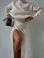 Костюм