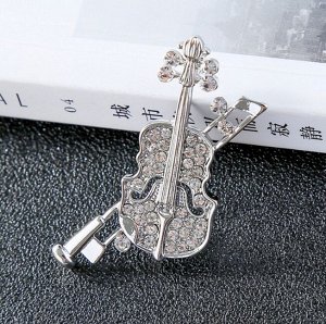 Брошь скрипка со стразами