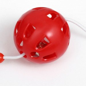 Игрушка для кошек с бубенчиком и перьями "Вертолёт", шарик 3,8 см, красная