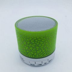 Аудиоколонка зеленая S10U : USB, MicroSD, Aux, Bluetooth