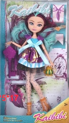 BLD002 Кукла с аксессуарами(сумочка,расческа)в коробке,28 см