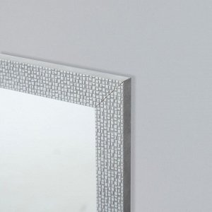 Зеркало настенное, в багете, мраморная мозаика, 50х50 см