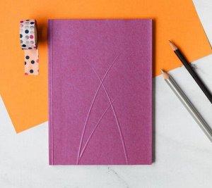 Записная книжка PaperOh Puro Plum A6 линованная 128 стр, цвет пурпурный