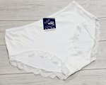 Трусы женские с кружевом молочный 8835