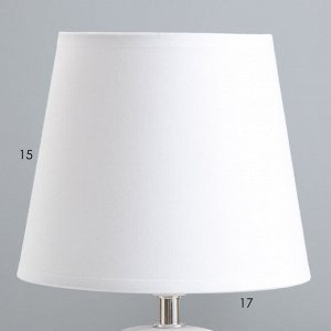 Настольная лампа "Дивея" Е27 40Вт белый 18х18х34 см RISALUX