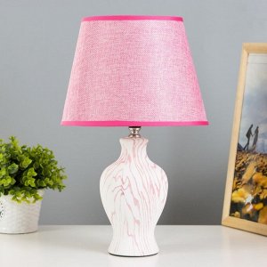 Настольная лампа "Власта" E14 40Вт белый-розовый 23х23х36 см RISALUX