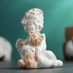 Фигурка гипс «Ангелочек с мишкой сидит», перламутр, 7x7x5 см