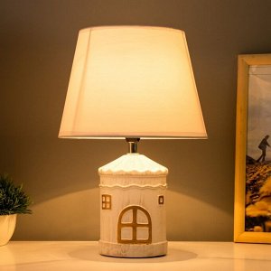 Настольная лампа "Мейзон" E14 40Вт белый 22,5х22,5х33,5 см