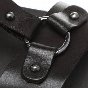 Женские сандалии