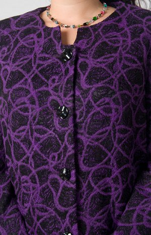 1855 жакет Великолепный выбор шерстяного жакета! Великолепный дизайн шерстного полотна, декорированного черным кружевом с сиреневой нитью, выложенной шикарным узором. Жакет прямого силуэта с двухшовны