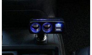 no name Разветвитель прикуривателя, 2 гнезда USB Черный с подсветкой, Olesson