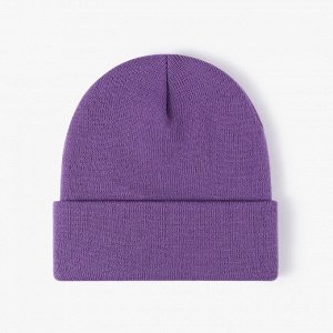 Женская шапка, цвет фиолетовый