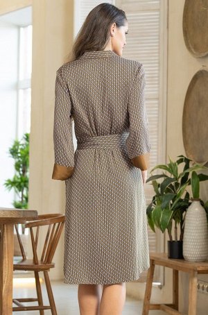 Donna 5137 Удлиненная рубашка Mia-Amore свободного силуэта с рукавом длиной ? и фигурной линией низа. Изделие выполнено из тканой принтованной вискозы c шелком и дополнено однотонной отделкой. В боков