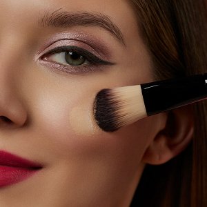 ЮНИLOOK Кисть для нанесения тональной основы/масок, дерево, синтетич.нейлон, 17,5см, черный, 26905-5