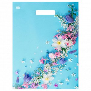 Пакет Очаровательные цветы с вырубной ручкой, 40*31 см, 60 мкм ПВД