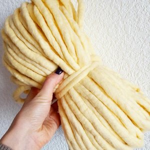 Пряжа меринос Woolenstyle тонкая нить