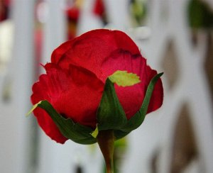Искусственная роза, цвет зеленый
