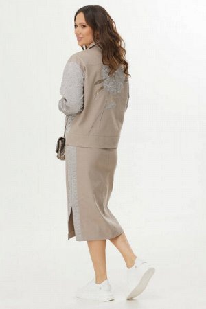 Женский юбочный комплект куртка и юбка