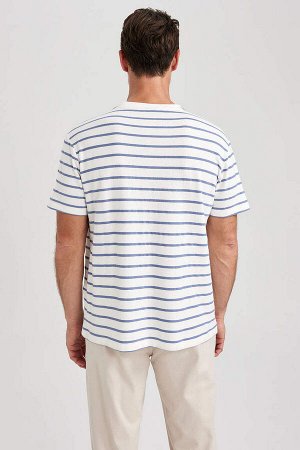 Полосатая футболка с коротким рукавом стандартного кроя с круглым вырезом