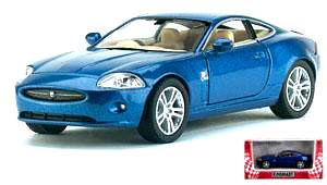 KT5321W Модель Jaguar XK-купе в кор.