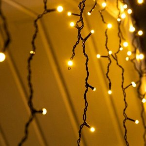 Гирлянда «Бахрома» 3 ? 0.6 м, IP44, УМС, тёмная нить, 160 SMD-LED, свечение тёплое белое, 220 В