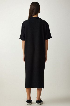 Женское черное трикотажное платье в рубчик с воротником-поло DZ00110