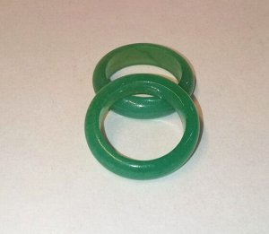 Кольцо Авантюрин зеленый р.19 мм h-5 мм