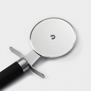 Нож для пиццы и теста Доляна «Нео», 20 см, ручка soft - touch, цвет чёрный