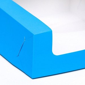 Кондитерская упаковка с окном, синяя, 18 х 18 х 7 см