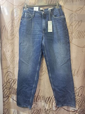 Джинсы МОМ Guess