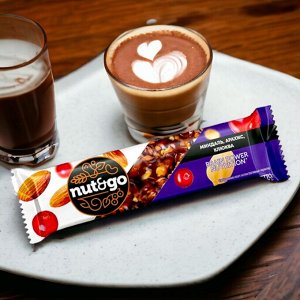 Батончик ореховый Миндаль, АРАХИС, КЛЮКВА, «Nut&Go» 50 г