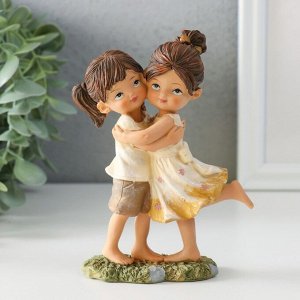 Фигурка полистоун «Лучшие подружки», 9.5x5x13 см