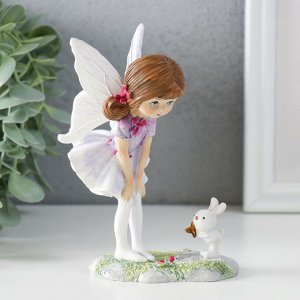Фигурка полистоун «Девочка-бабочка с зайчиком на полянке», 9.5x6x13 см