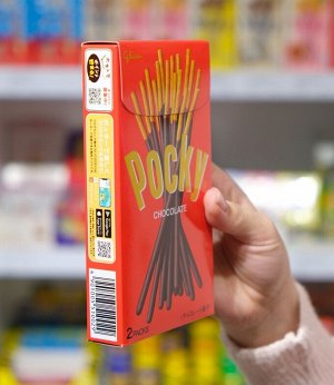 Хрустящее печенье в молочном шоколаде Pocky / Палочки Покки оригинальные 72 гр Японские сладости