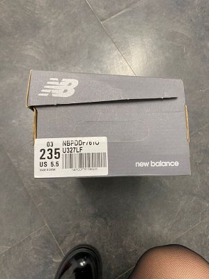 Продам кроссовки New Balance u327 lf
