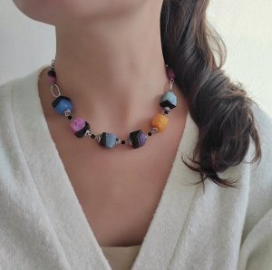 Колье из кубиков агата уценка