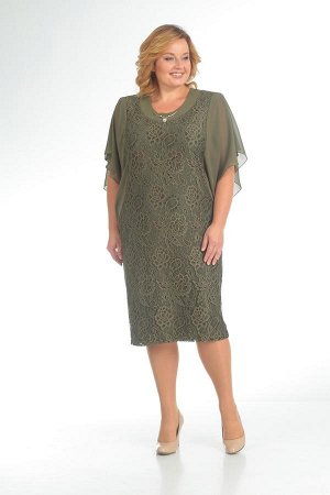 Платье Платье Pretty 148 оливка 
Рост: 164 см.

Это стильное платье станет идеальным вариантом для дам с любой фигурой. Красивый гипюр, летящий шифоновый рукав, переходящий из передних рельефов на сп