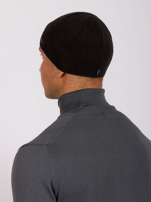 Шапка Мужская шапка из мягкой и нежной, приятной на ощупь пряжи. Базовая модель без подкладки и без отворота.
Цвет:&nbsp;
					
						
								черный						
					
Состав:&nbsp;
					 80 % акрил, 20 % ш