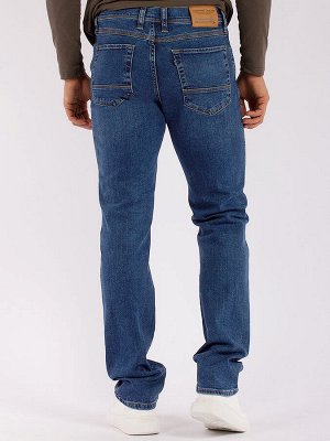 Джинсы Удобные классические Турецкие джинсы из плотного хлопка  с небольшой добавкой эластана. Посадка высокая прямой крой.
Цвет:&nbsp;
					
						
								синий						
					
Состав:&nbsp;
					 98 % 