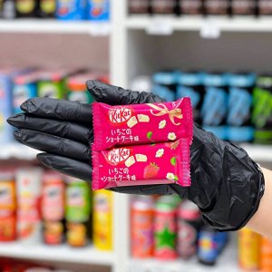 KitKat Strawberry Short Cake 15g - КитКат клубничный песочный торт. 1шт