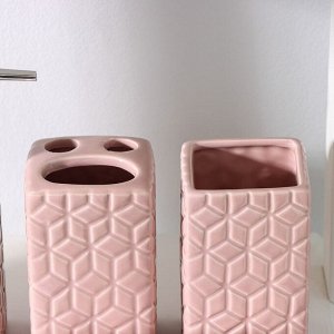 Набор аксессуаров для ванной комнаты Доляна «Звёзды», 4 предмета (дозатор 300 мл, мыльница, 2 стакана), цвет розовый